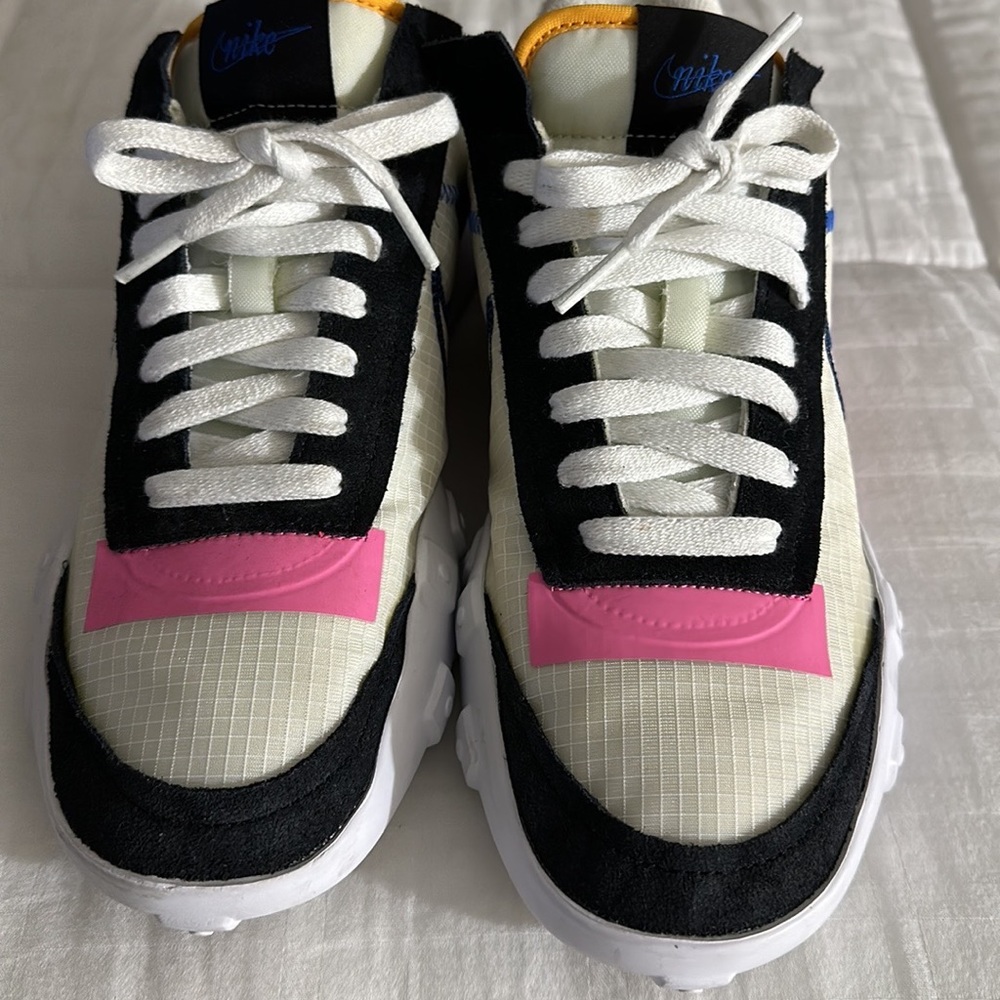 Nike Women’s